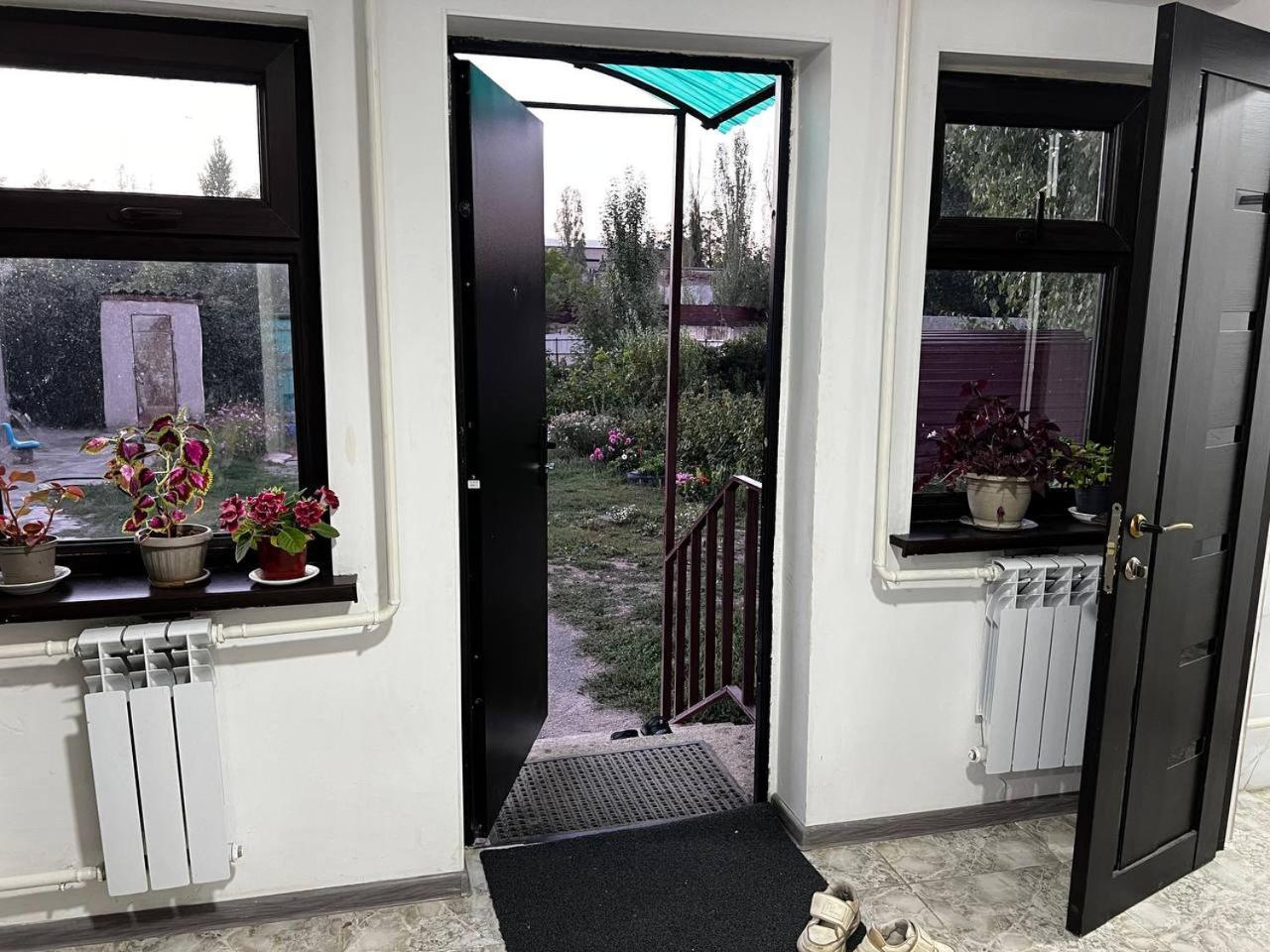 Bulak Hotel Karakol Kültér fotó